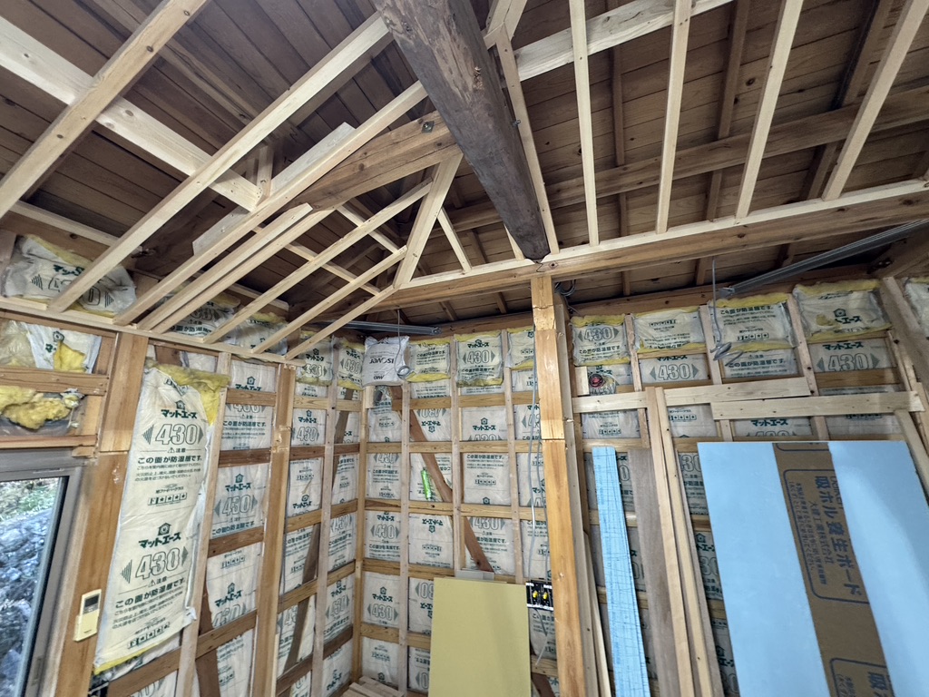 古民家再生＃３　工事進行中です。